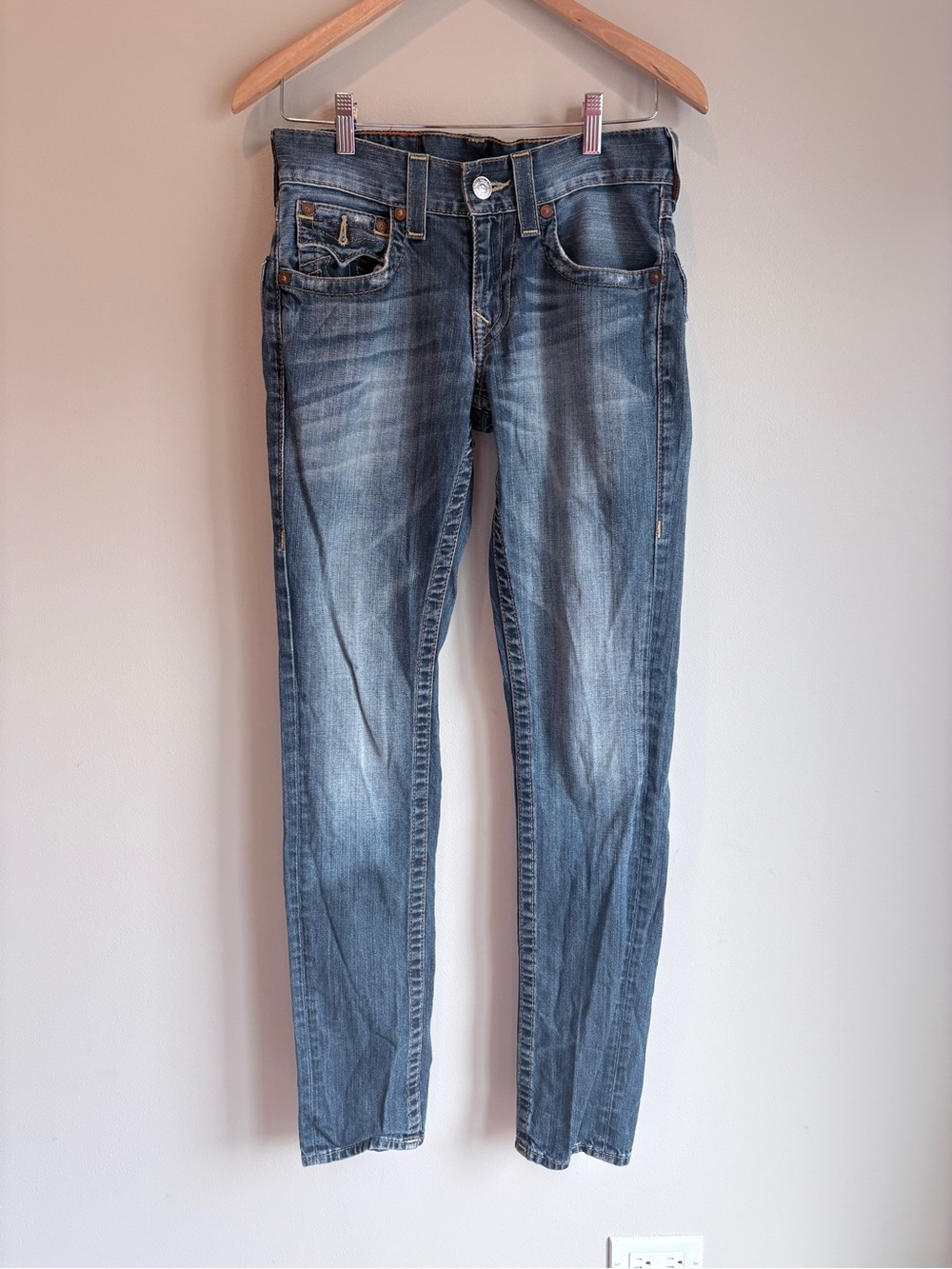 True Religion Women's‎ Faded Blue Slim Flap Old Denim Jeans Size 27